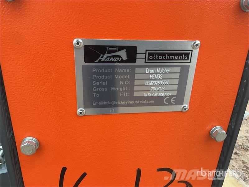 Handy HEM32 36 in Excavator Mulcher - Fits Cat 306/307 ( Other components