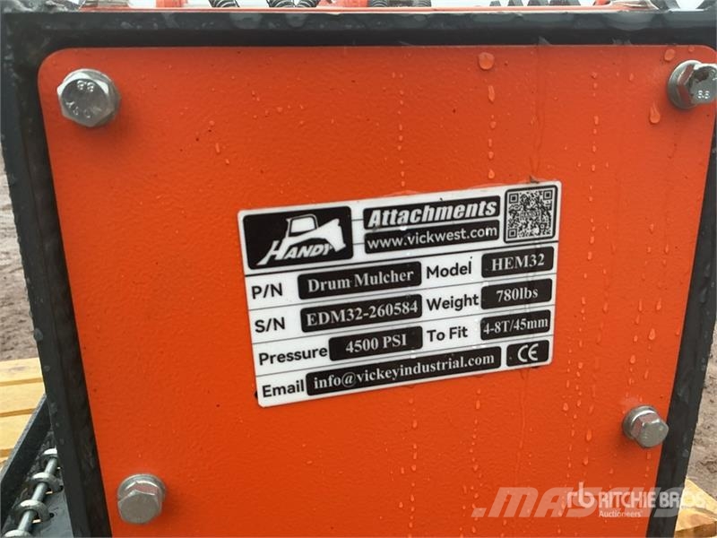 Handy HEM32 36 in Excavator Mulcher - Fits 4 - 8 ton (Un Other components