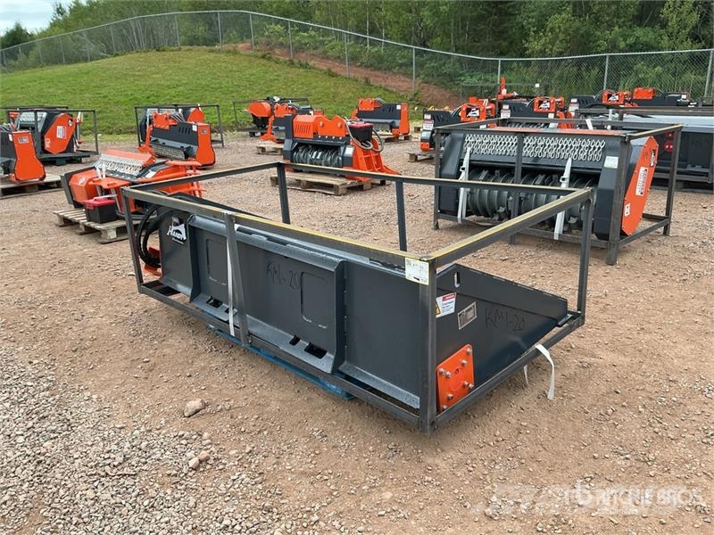 Handy HNHB72 72 in Skid Steer Power Rake (Unused) مكابس وميبسات التبن