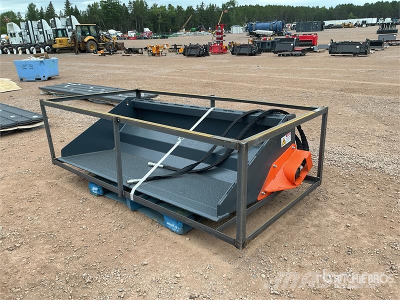 Handy HNHB72 72 in Skid Steer Power Rake (Unused) مكابس وميبسات التبن