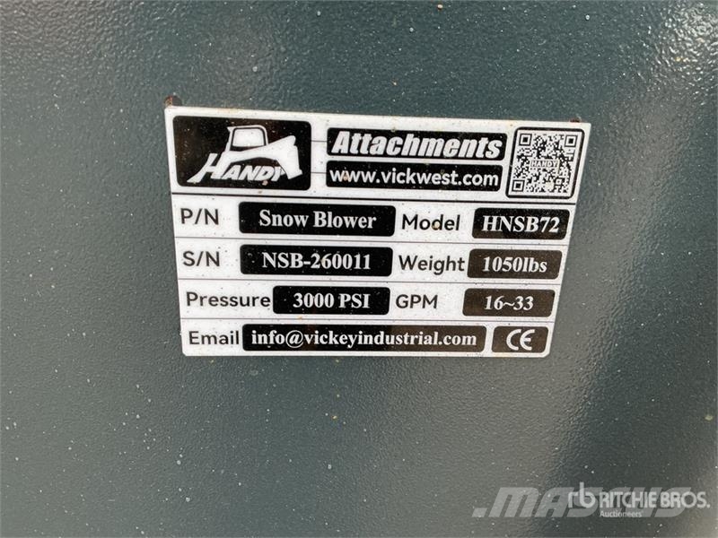 Handy HNSB72 72 in Skid Steer Snowblower (Unused) Lançadores de neve