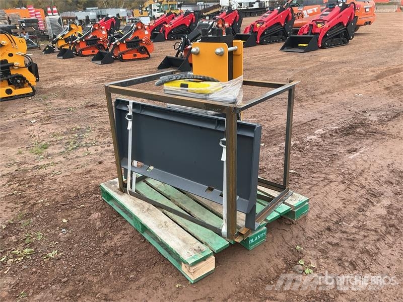 Handy HPD680 Skid Steer Post Driver (Unused) Equipos de vallado