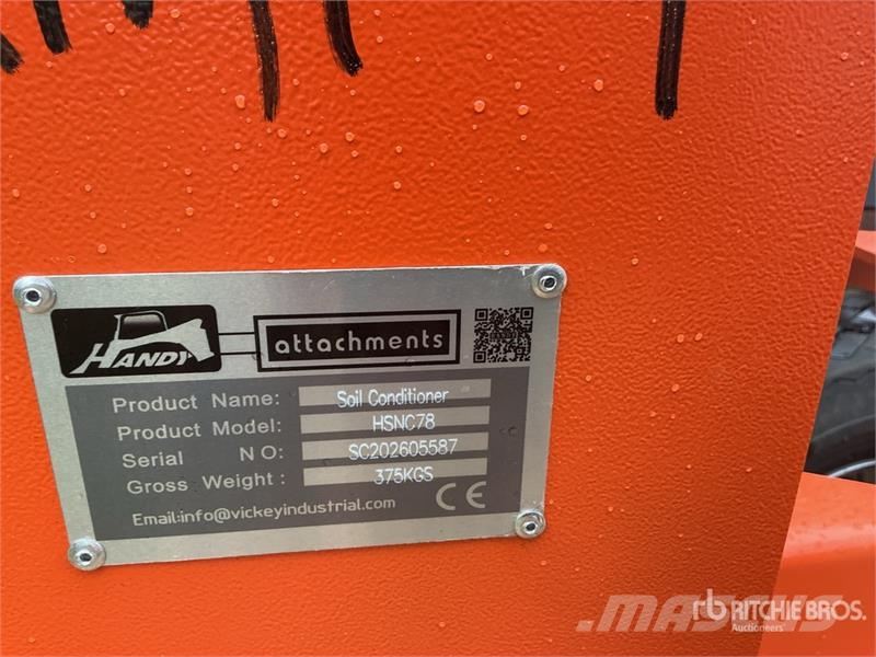 Handy HSNC78 78 in Skid Steer Power Rake (Unused) مكابس وميبسات التبن