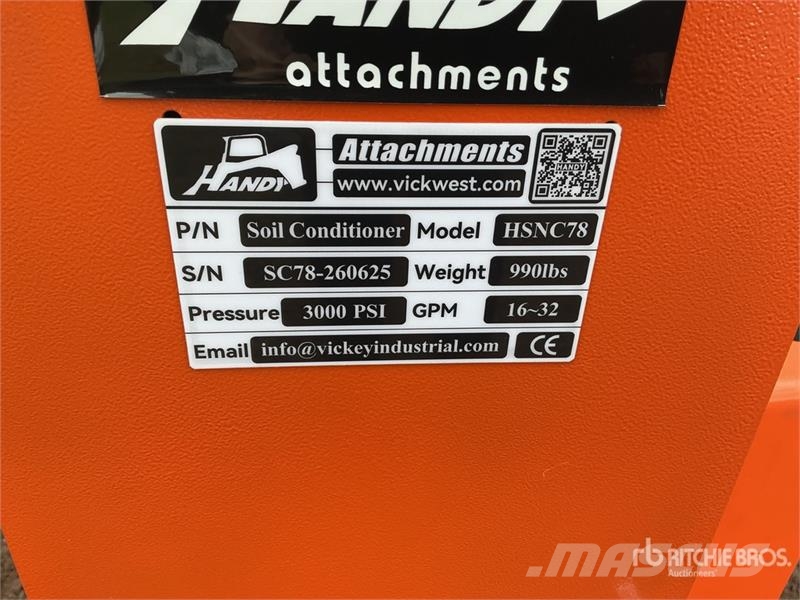 Handy HSNC78 78 in Skid Steer Power Rake (Unused) Ancinhos e espalhadores de feno