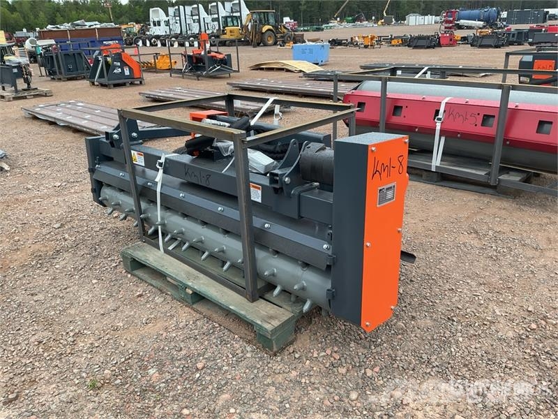 Handy HSNC78 78 in Skid Steer Power Rake (Unused) مكابس وميبسات التبن