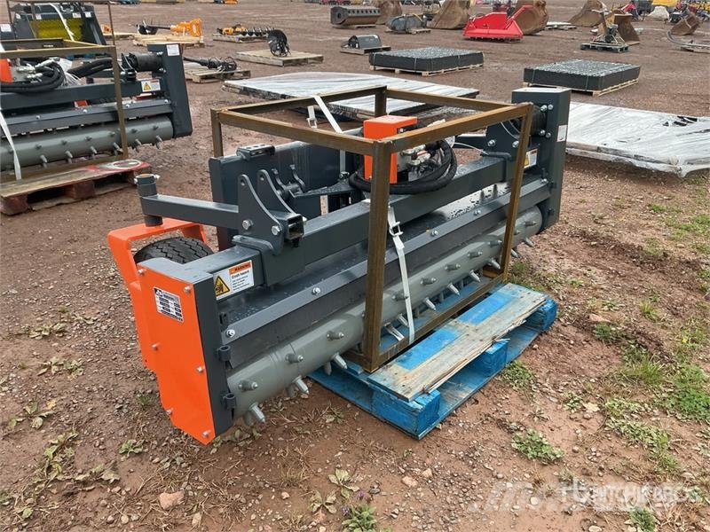 Handy HSNC78 78 in Skid Steer Power Rake (Unused) Ancinhos e espalhadores de feno