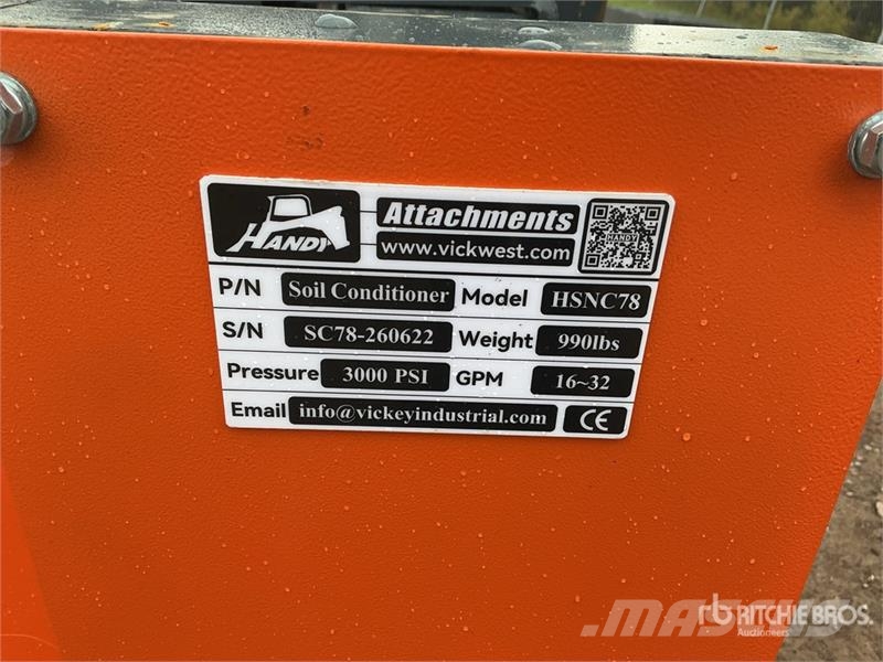 Handy HSNC78 78 in Skid Steer Power Rake (Unused) Ancinhos e espalhadores de feno