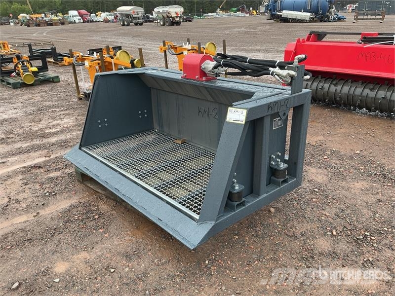 Handy HVSB72 72 in Skid Steer Screening Bucket (Unused) 篩分機