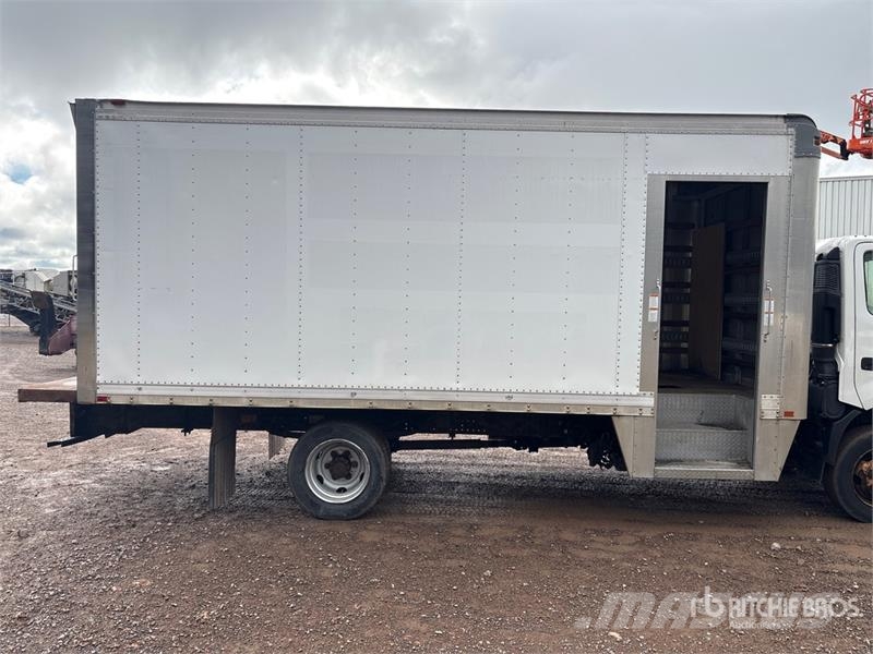 Hino 195 Camion Fourgon