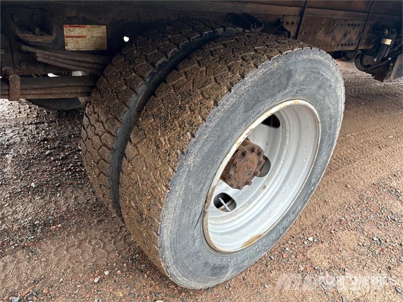 Hino 195 Camion Fourgon