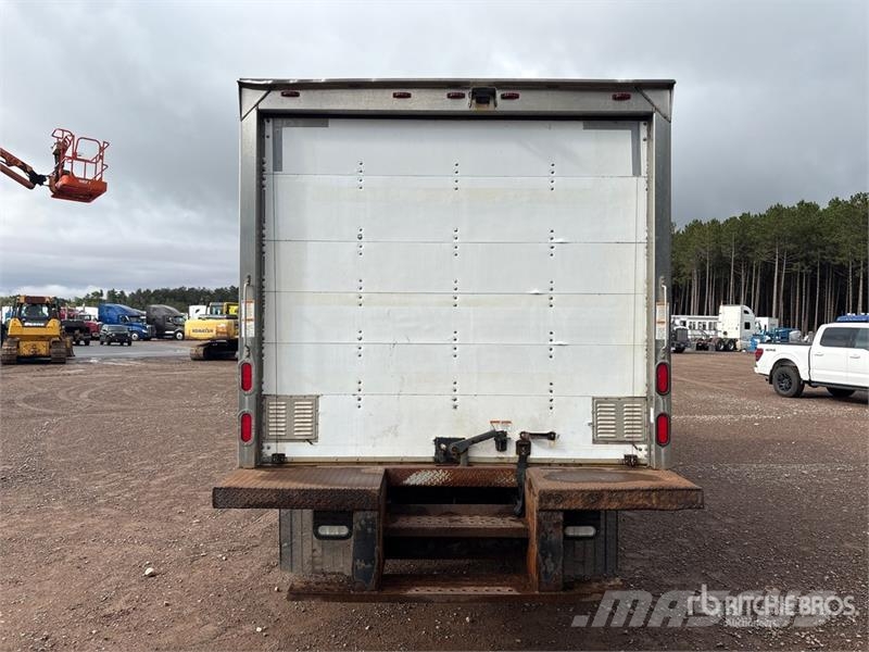 Hino 195 Camion Fourgon
