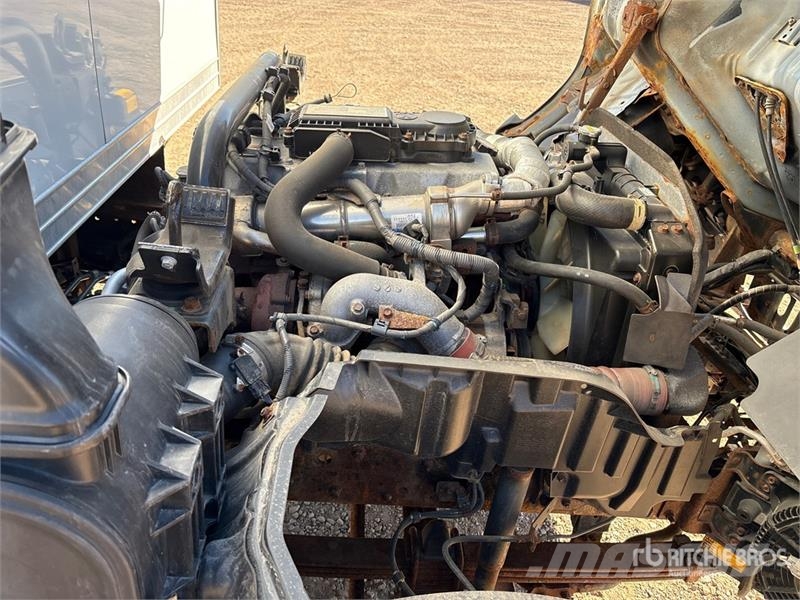 Hino 195 Fast kasse