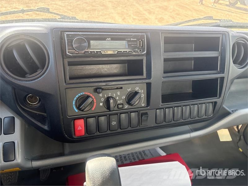 Hino 195 Fast kasse