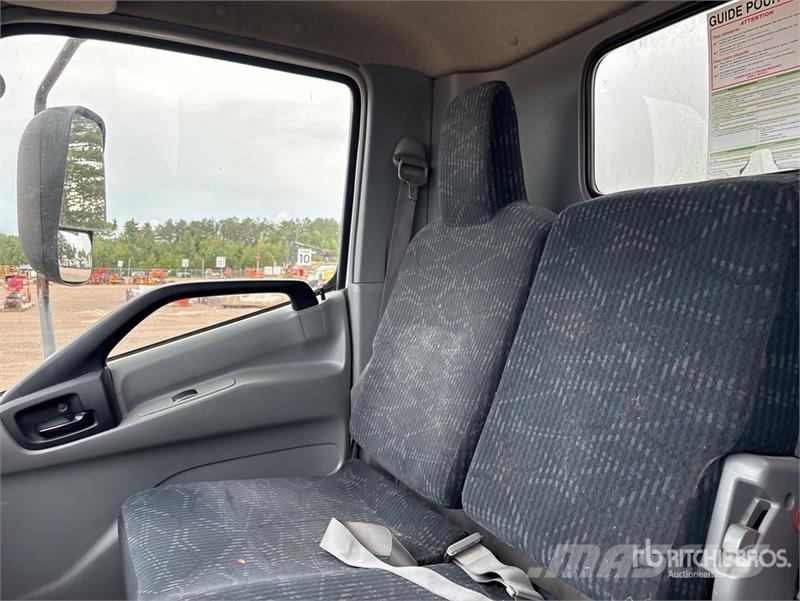 Hino 195 탑차 트럭