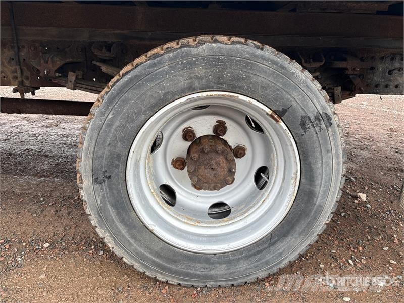 Hino 195 Camion Fourgon