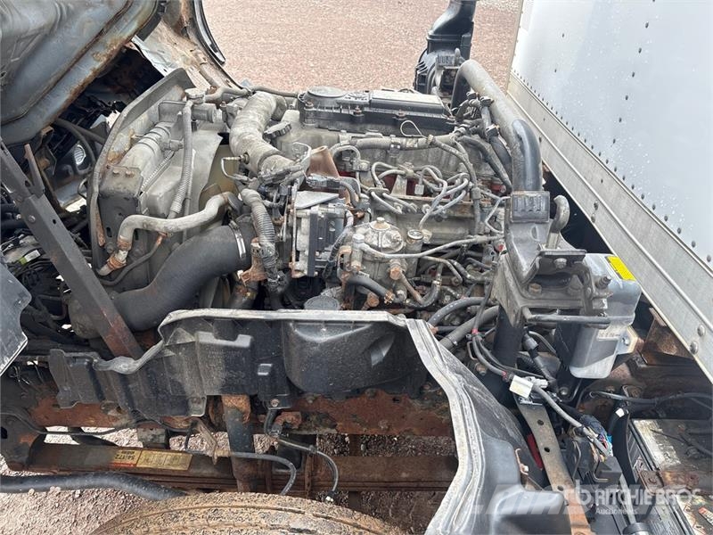 Hino 195 Camion Fourgon