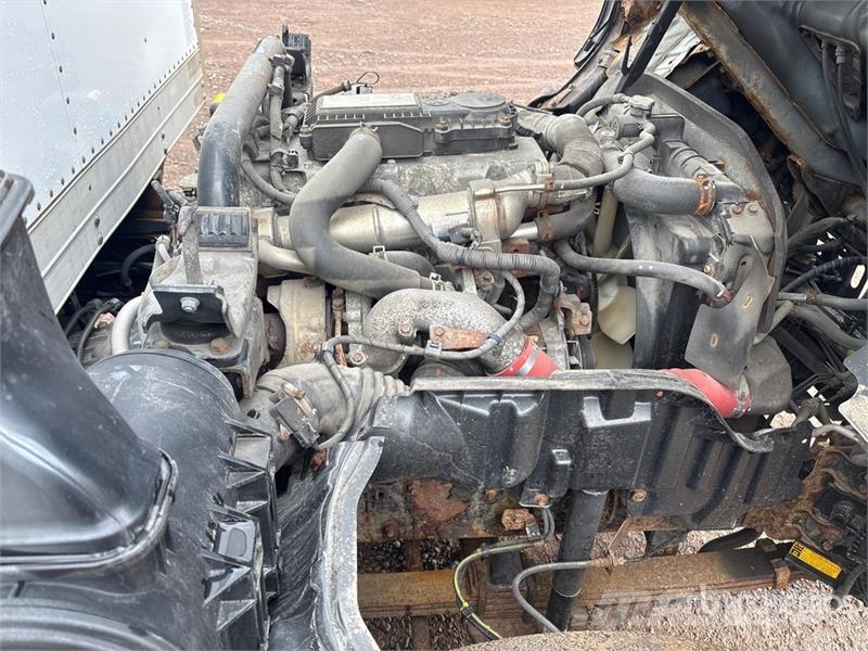 Hino 195 Camion Fourgon