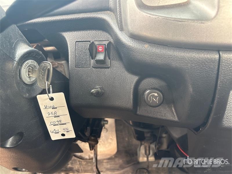 Hino 258 Bjærgningskøretøjer
