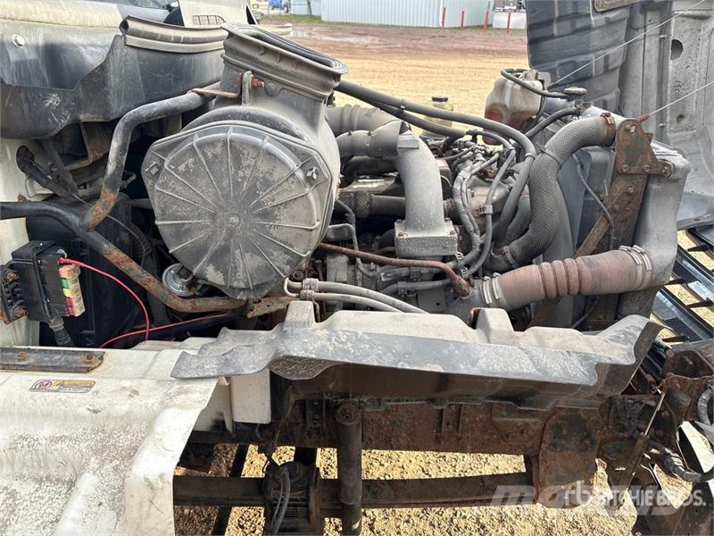 Hino 268 4x2 Roll-Off Truck Скиповые погрузчики