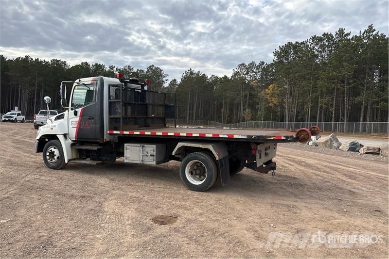 Hino 268 4x2 Roll-Off Truck Скиповые погрузчики