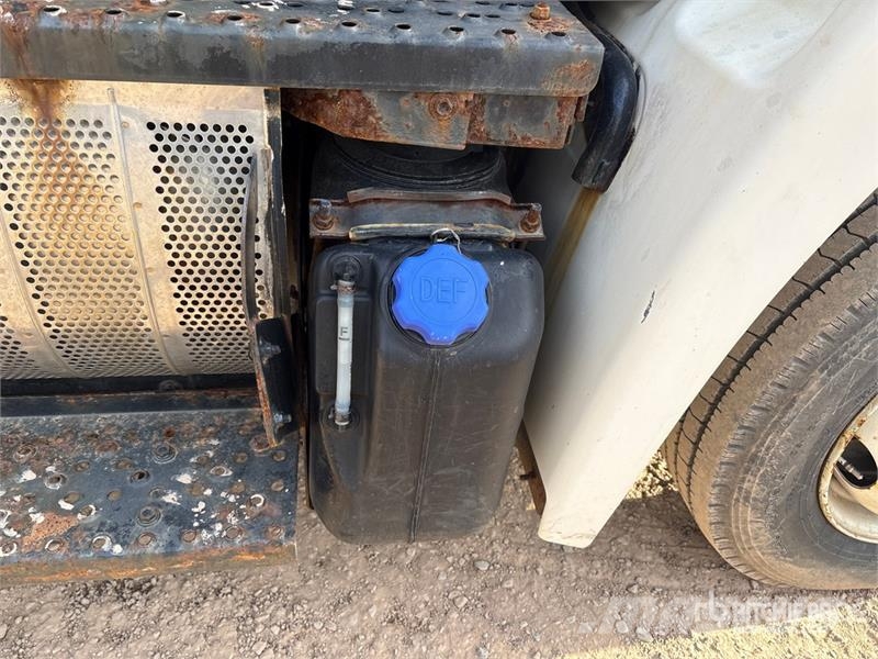 Hino 268 4x2 Roll-Off Truck Скиповые погрузчики