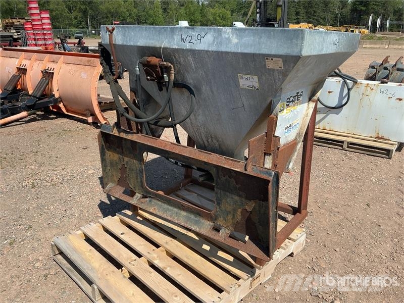 HLA ScatterShot HS1000 Hydraulic Salt Spreader - Fits  معدات نشر الرمال والملح
