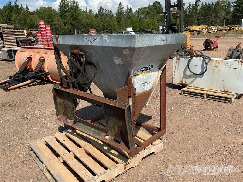 HLA ScatterShot HS1000 Hydraulic Salt Spreader - Fits  معدات نشر الرمال والملح