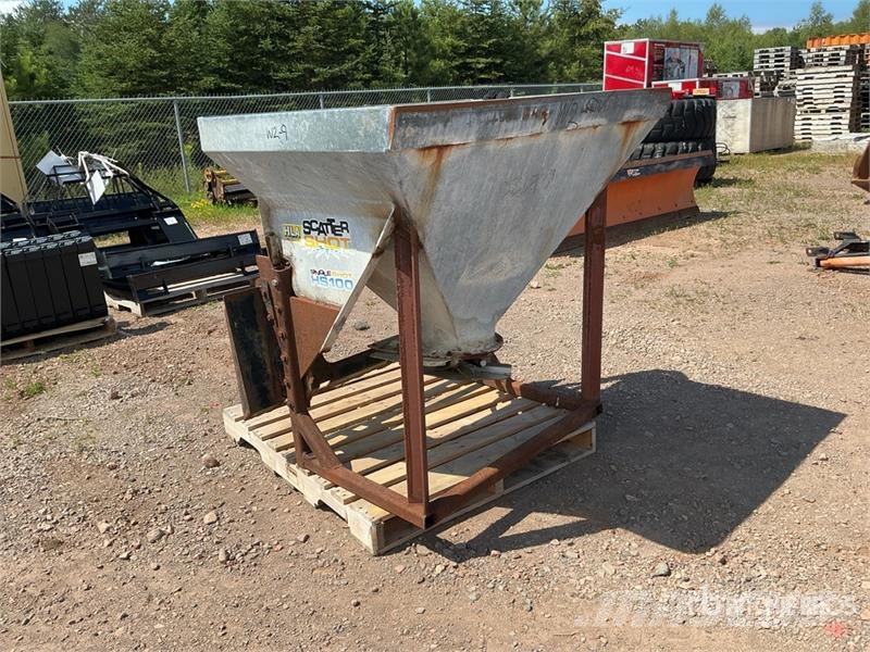 HLA ScatterShot HS1000 Hydraulic Salt Spreader - Fits  معدات نشر الرمال والملح