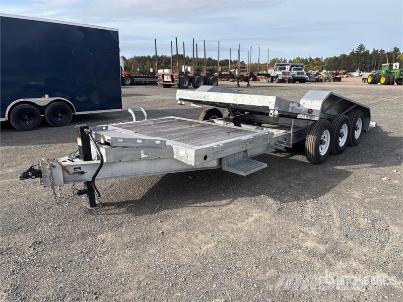 HMD 23 ft Tri/A Tilt Deck Trailer Caricatore basso
