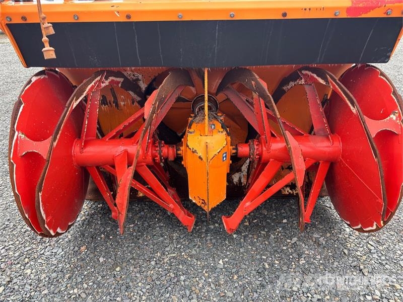 Holder S75 Municipal Tractor معدات البناء - غير ذلك
