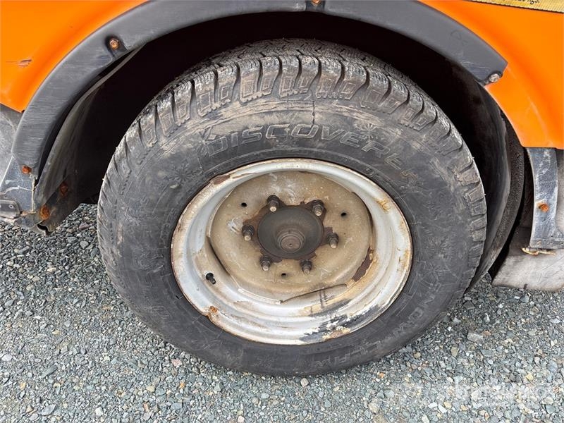 Holder S75 Municipal Tractor معدات البناء - غير ذلك