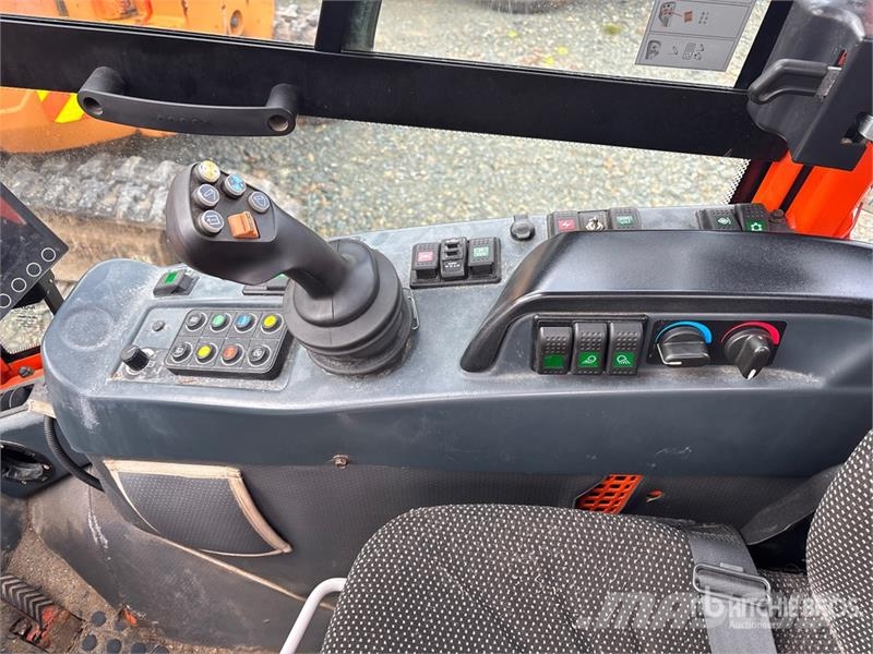 Holder S75 Municipal Tractor Būvniecība- Citi