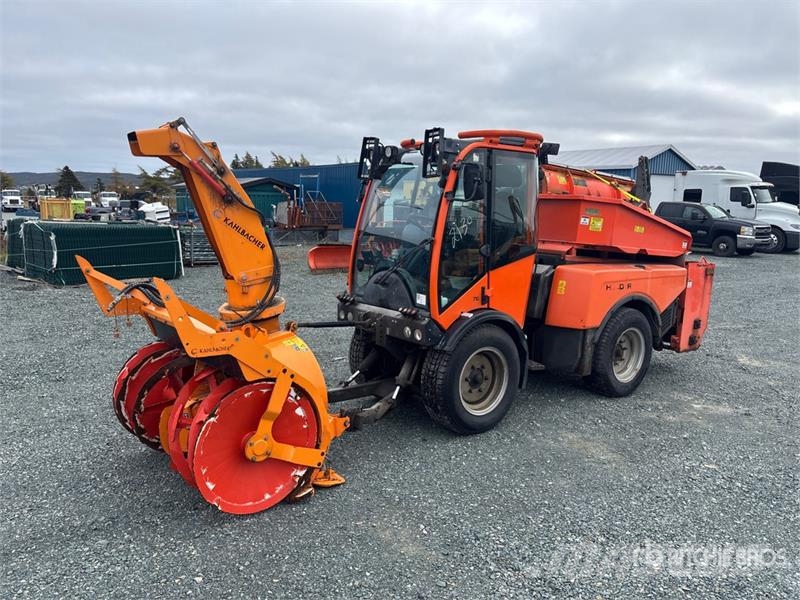 Holder S75 Municipal Tractor معدات البناء - غير ذلك