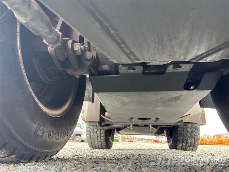 Holder S75 Municipal Tractor معدات البناء - غير ذلك