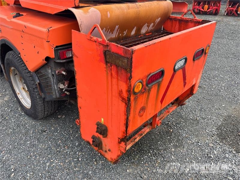 Holder S75 Municipal Tractor Būvniecība- Citi