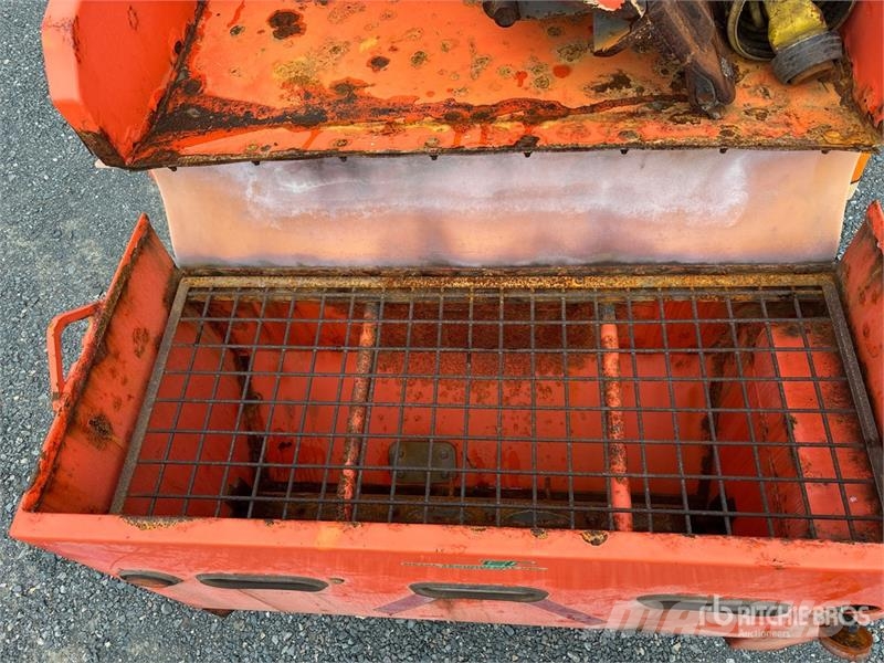 Holder S75 Municipal Tractor معدات البناء - غير ذلك