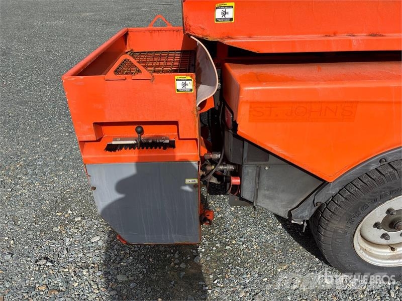 Holder S75 Municipal Tractor Construction - Others