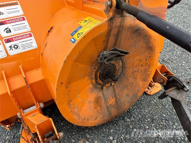Holder S75 Municipal Tractor معدات البناء - غير ذلك
