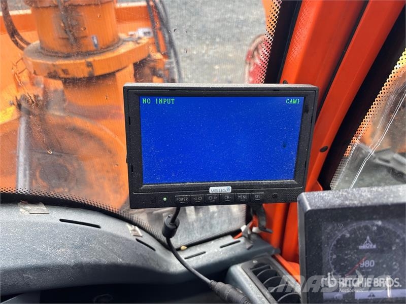 Holder S75 Municipal Tractor معدات البناء - غير ذلك