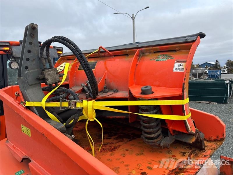 Holder S75 Municipal Tractor معدات البناء - غير ذلك