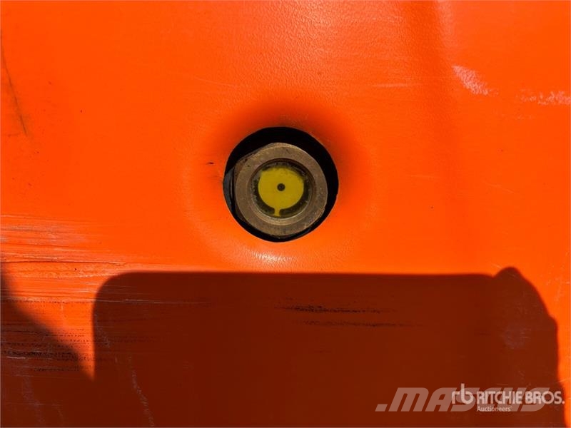 Holder S75 Municipal Tractor Construction - Others