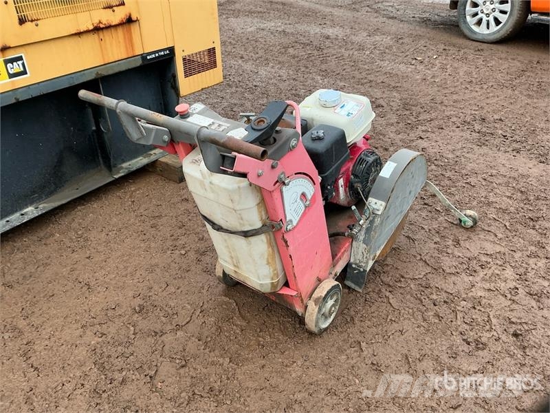 Husqvarna FS400LV Lentpjūvės