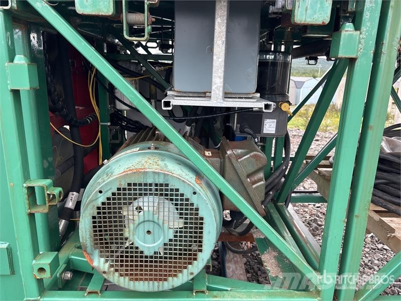  Hydro-Mobile F300-600 T2 Tower Sections and Electr Scaffolding equipment