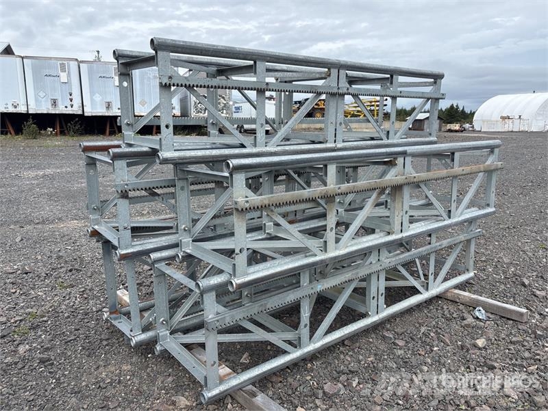  Hydro-Mobile F300-600 T2 Tower Sections and Electr Scaffolding equipment