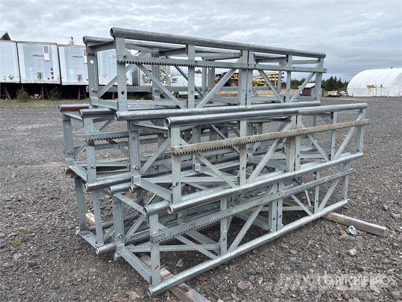  Hydro-Mobile F300-600 T2 Tower Sections and Electr Andamios