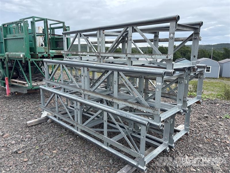  Hydro-Mobile F300-600 T2 Tower Sections and Electr Andamios