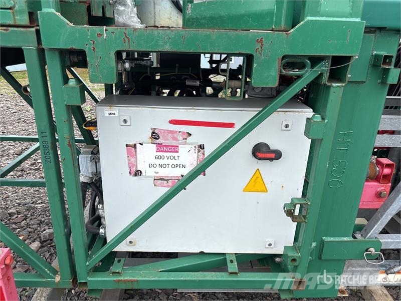  Hydro-Mobile F300-600 T2 Tower Sections and Electr Andamios