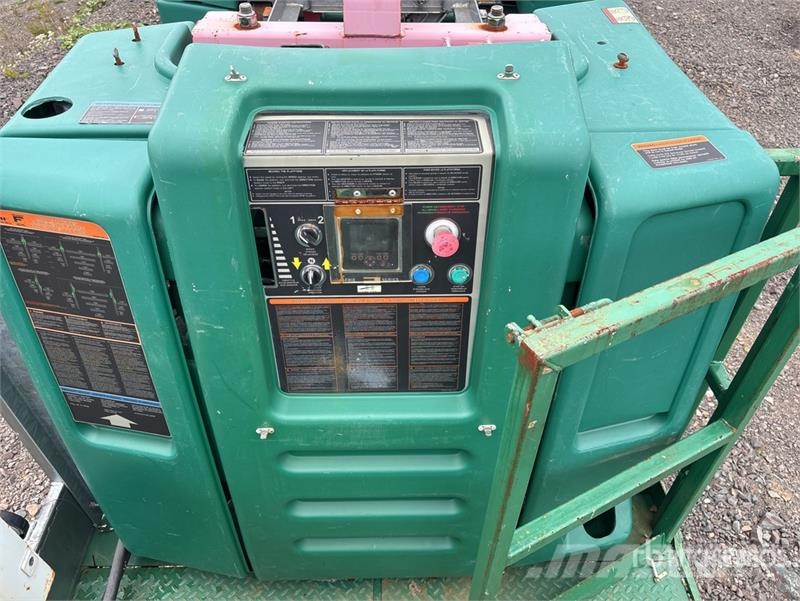  Hydro-Mobile F300-600 T2 Tower Sections and Electr Andamios