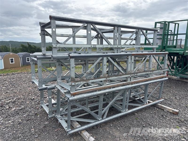  Hydro-Mobile F300-600 T2 Tower Sections and Electr Scaffolding equipment