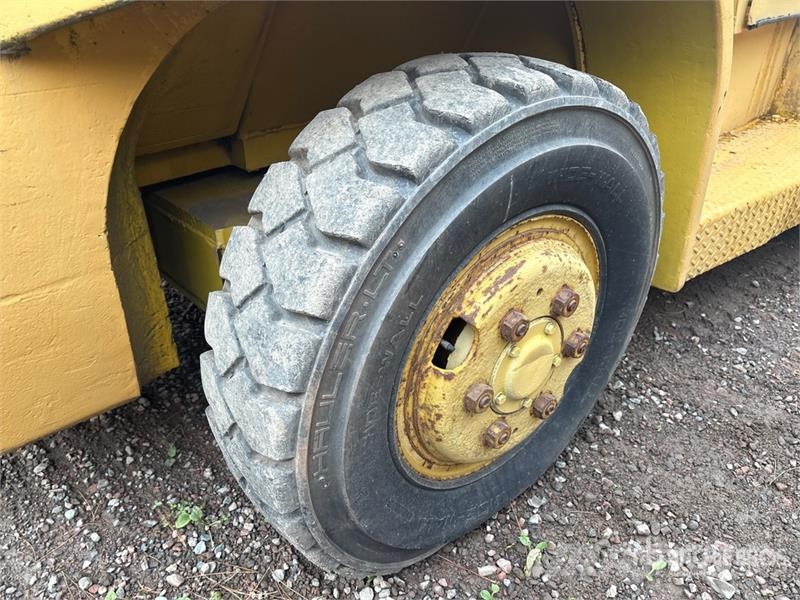 Hyster H150F 14300 lb Forklift Šakiniai krautuvai - Kita